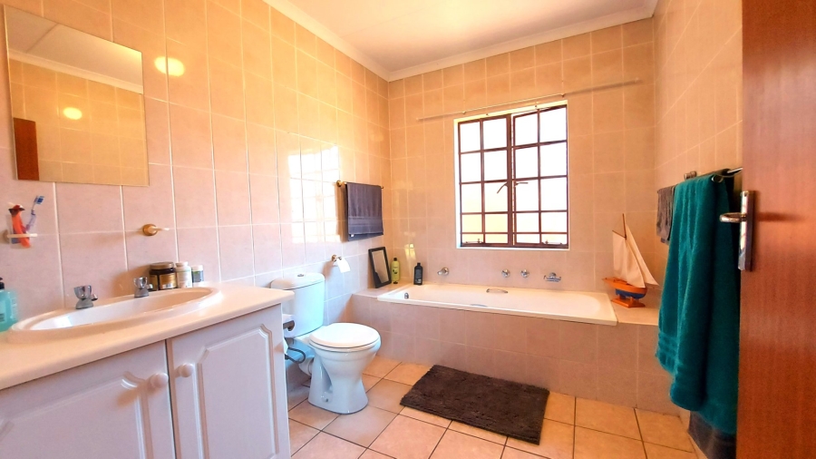 2 Bedroom Property for Sale in Melodie North West